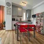 Barcelo 30, Terrace, Center, Garage On Request, Quite Neighborhood, Ba